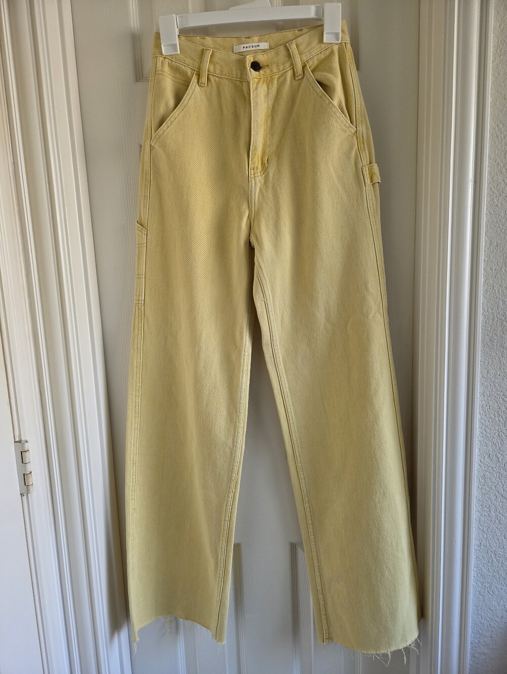 PacSun Butter‎ Yellow Ultra High Rise Flare Carpenter Jeans Size 25 Denim